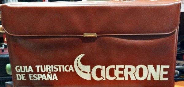 Guía turística de España – cicerone – Tres tomos